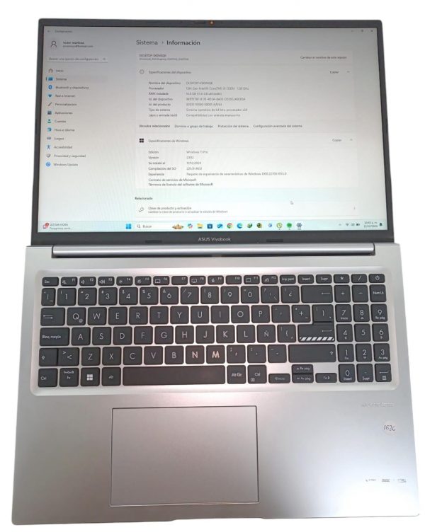 Asus Vivobook 16
