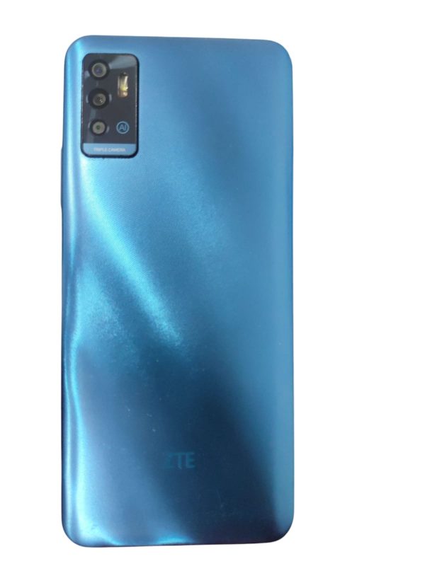 Celular ZTE Blade A71